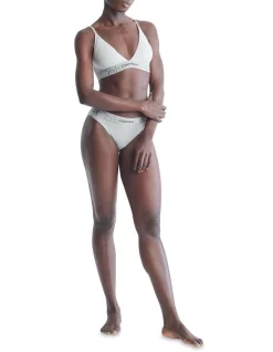 Outlet 🎉 Calvin Klein Embossed Icon Cotton Triangle Bralette In Grey ❤️