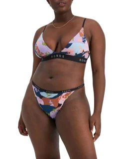 Promo 🔥 Bonds Originals Triangle Crop Bra In One Of A Kind Print ✔️