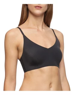 Outlet 🌟 Calvin Klein Invisibles Lightly Lined Triangle Bra Black 😍